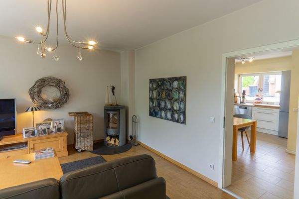 Wohnzimmer Blick zur Küche