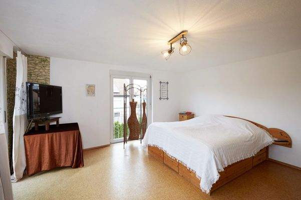 Whg. Nr. 2 - OG rechts Schlafzimmer - Haus 92