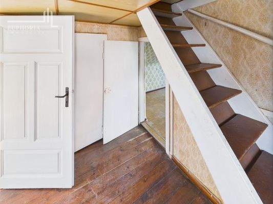 Aufgang zum Dachboden