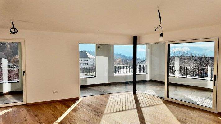 dji_mimo_20251205_100410_20251205100410_1765272431147_photo