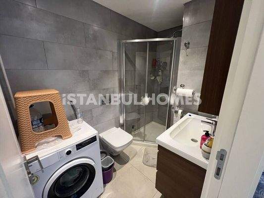Furnished Property in a Complex with Pool in Kartal Istanbul