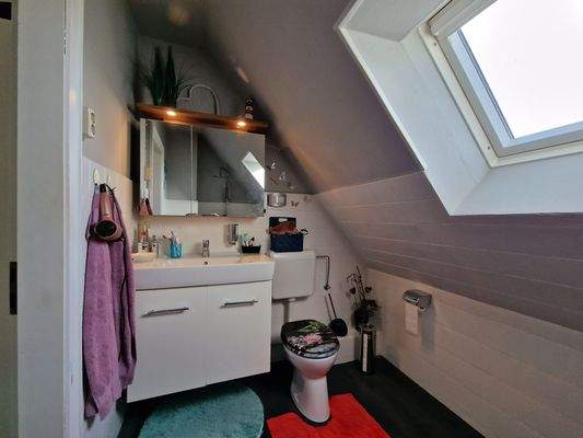 Dachgeschoss Badezimmer