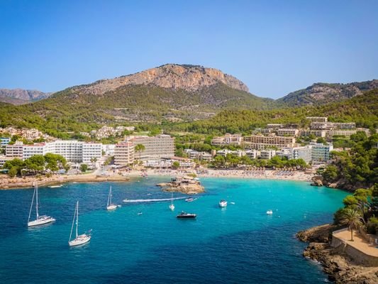 Camp de Mar (1)