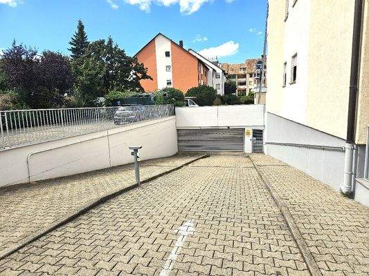 Zufahrt Tiefgarage