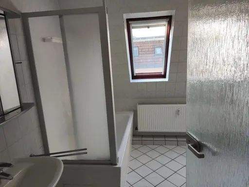 ce8ee4fe-ec9b-441a-8e80-5560a7def790