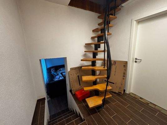 Wendeltreppe vom EG zum DG WHG 1