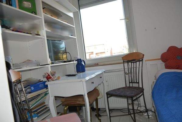 2. Schlafzimmer/Büro/Gästezimmer