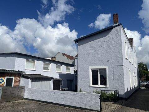 Brunsbüttel Renditeobjekte, Mehrfamilienhäuser, Geschäftshäuser, Kapitalanlage