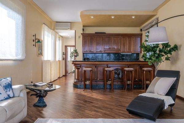 042-Yacht House-Desenzano-55.jpg