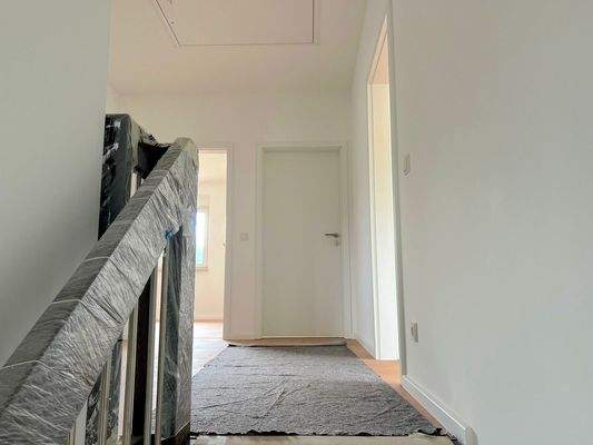 Flur im OG - Beispielbild