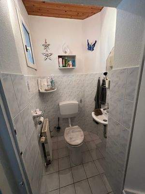 Gäste WC 2 vom OG ins DG