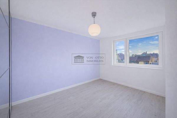 Kinderzimmer/Schlafzimmer/Büro