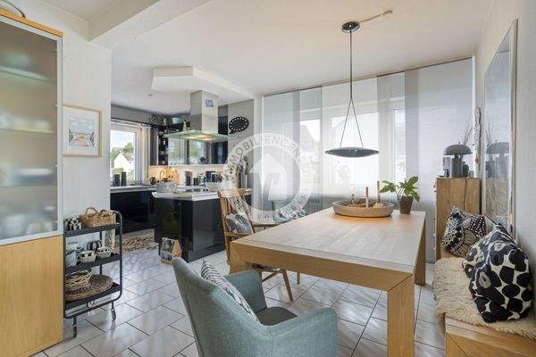 Esszimmer Hauptwohnung