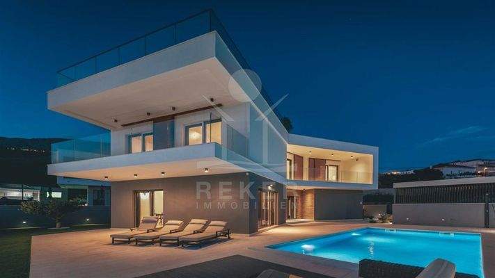 Exklusive Villa in begehrter Lage bei Split