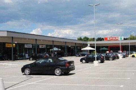 Kühnsdorf Ladenlokale, Ladenflächen 