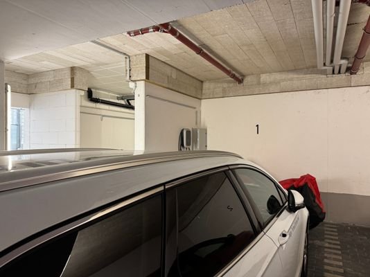 TG-Stellplatz inkl. Wallbox und Steckdosen