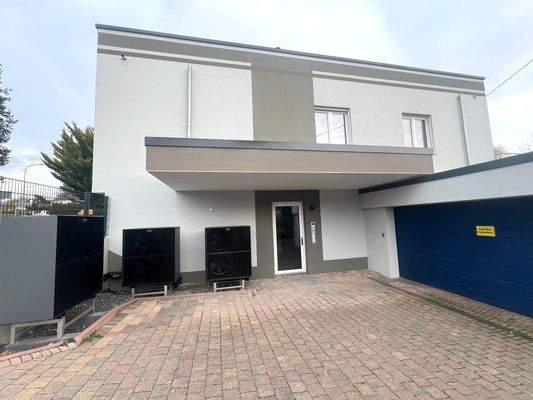 barrierefreier Seiteneingang