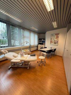 2 büro/Präsentations Raum