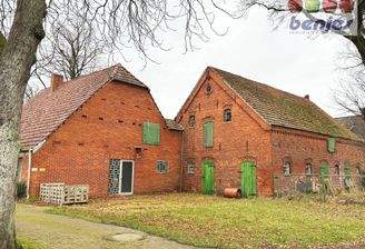 Sanierungsbedürftige Hofstelle