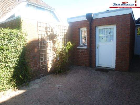 hinterer Zugang Garage