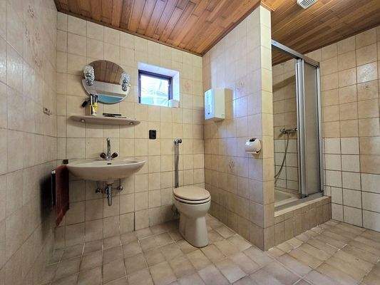 Badezimmer Nebengebäude