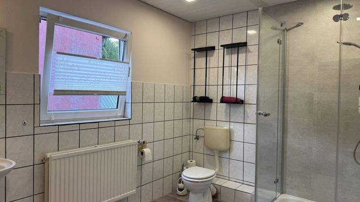 Badezimmer im OG