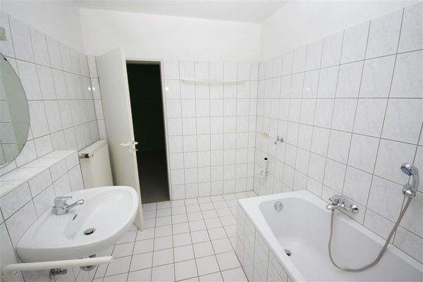 Badezimmer - Wanne/WC