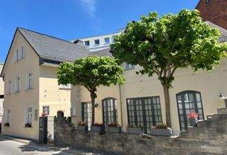 Haus-Gießen-Tiefenweg 5-Außenansicht-(2).JPG