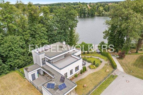 Exklusiv & ruhig eingebettet in Gated Community