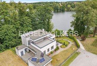 Exklusiv & ruhig eingebettet in Gated Community