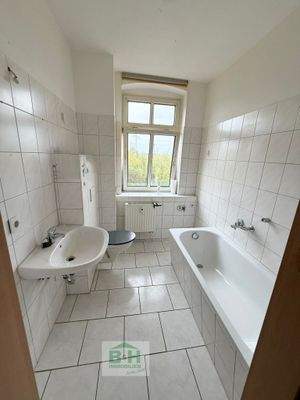 Lichtbad OG 1.5 Zi.jpg