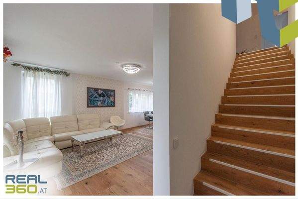 Stiegenaufgang zum Obergschoss