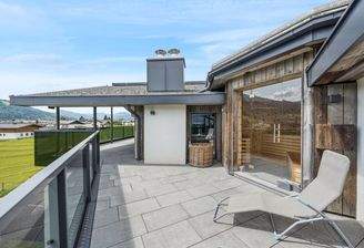 Weiteres Highlight: Die Outdoor-Sauna auf der Terrasse