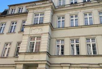 Blick auf die Fassade