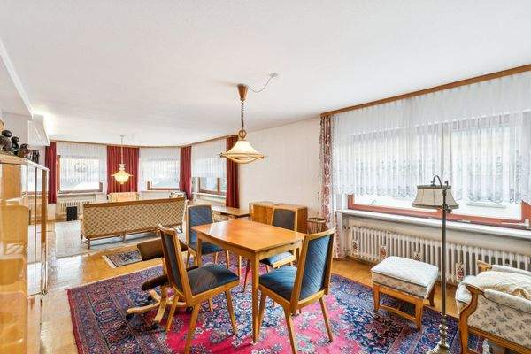 Wohn-, Esszimmer 1OG