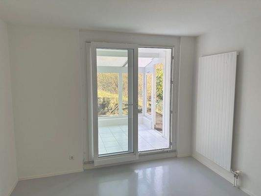 Zimmer mit Wintergarten Kopie.jpeg