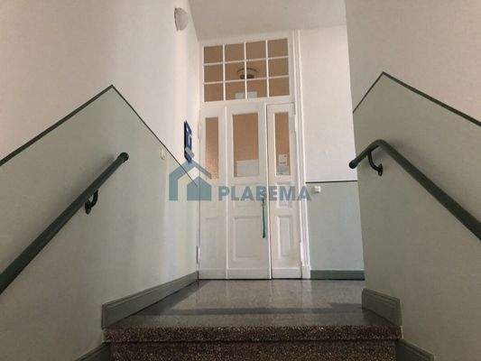 198.01-Eingangsbereich