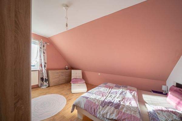 Obergeschoss - Schlafzimmer_1
