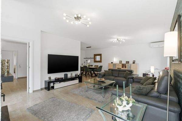 Wohn- und Essbereich