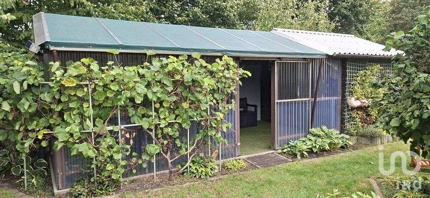 Blockhaus mit überdachte Terrasse