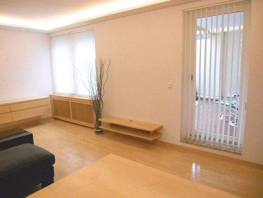 Wohnzimmer/ Terrasse