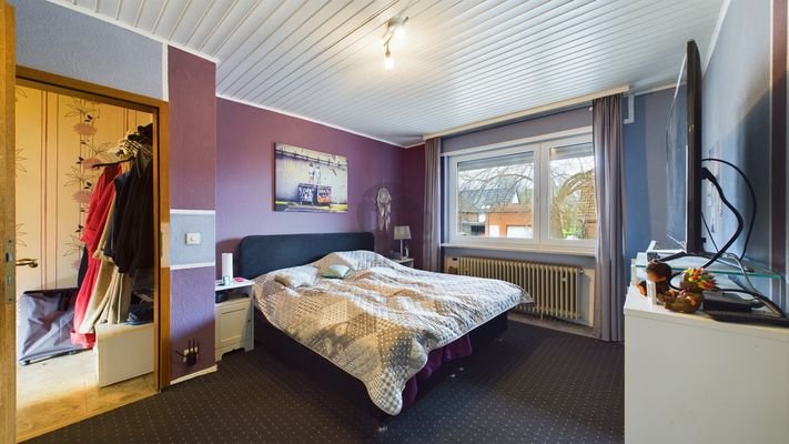 Schlafzimmer 2