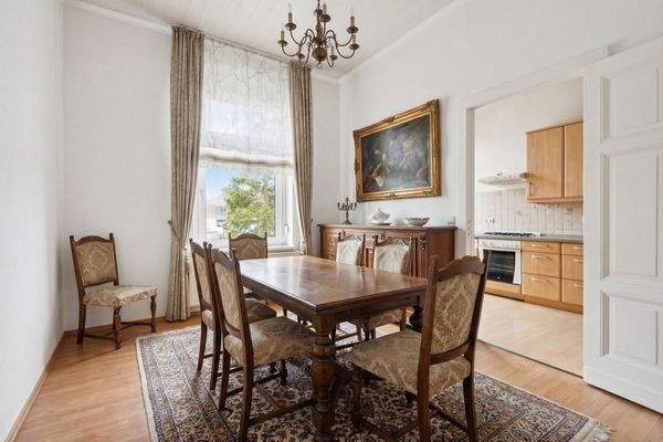 Einrichtungsbeispiel Esszimmer OG