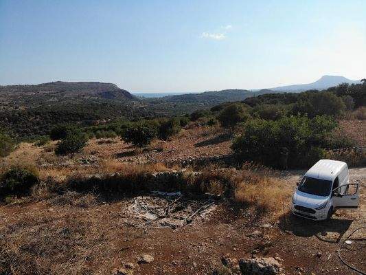 Kreta, Stilos: Baugrundstück mit Panoramablick auf Meer und Berge zu verkaufen