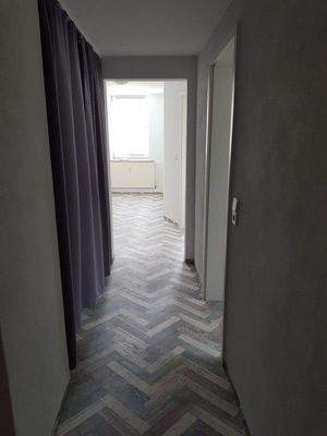 Flur (3)