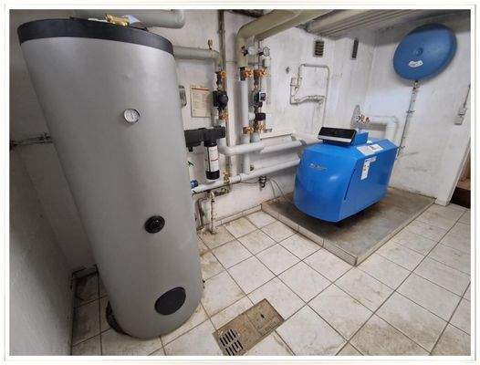 Neue Heizung Marke 'Buderus'