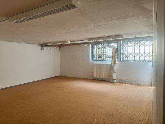 belichtetes Untergeschoss