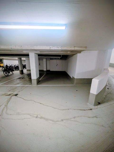 Ingolstadt Garage, Ingolstadt Stellplatz