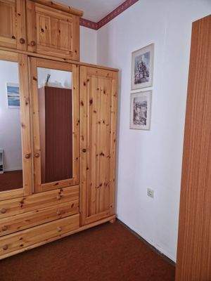 Schlafraum 2 mit Fenster