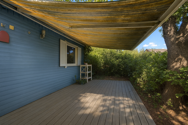 beräumte Terrasse KI